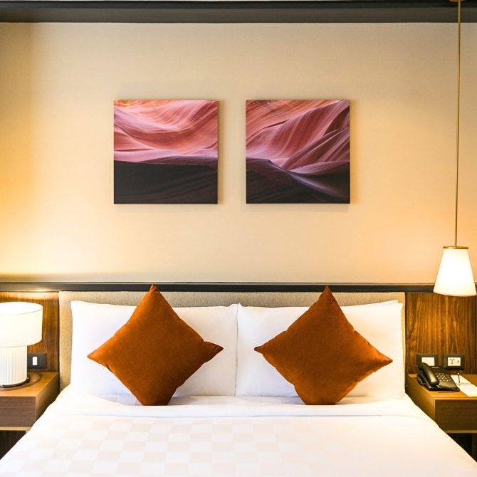 Right Side Thumbnail